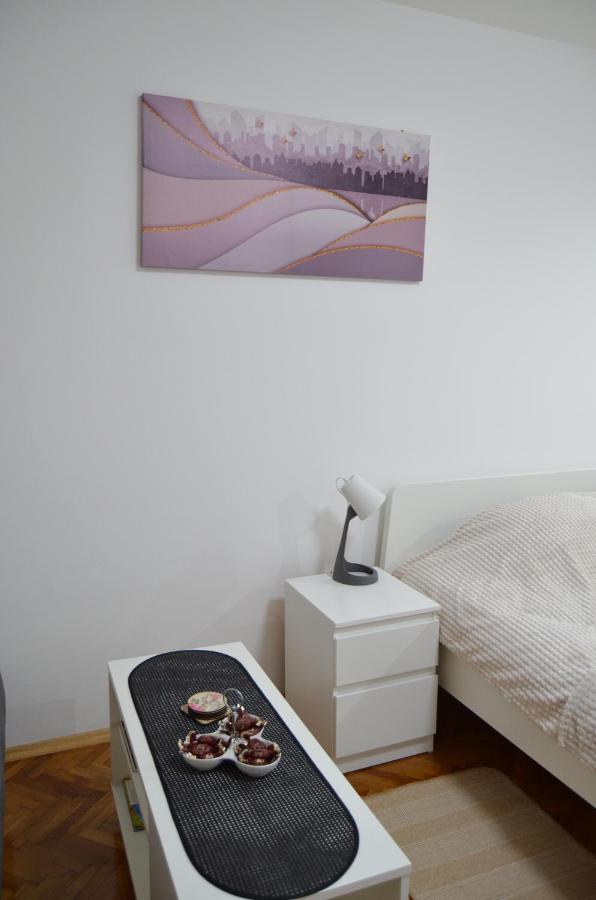 Mikmari Apartman ซูโบติกา ภายนอก รูปภาพ